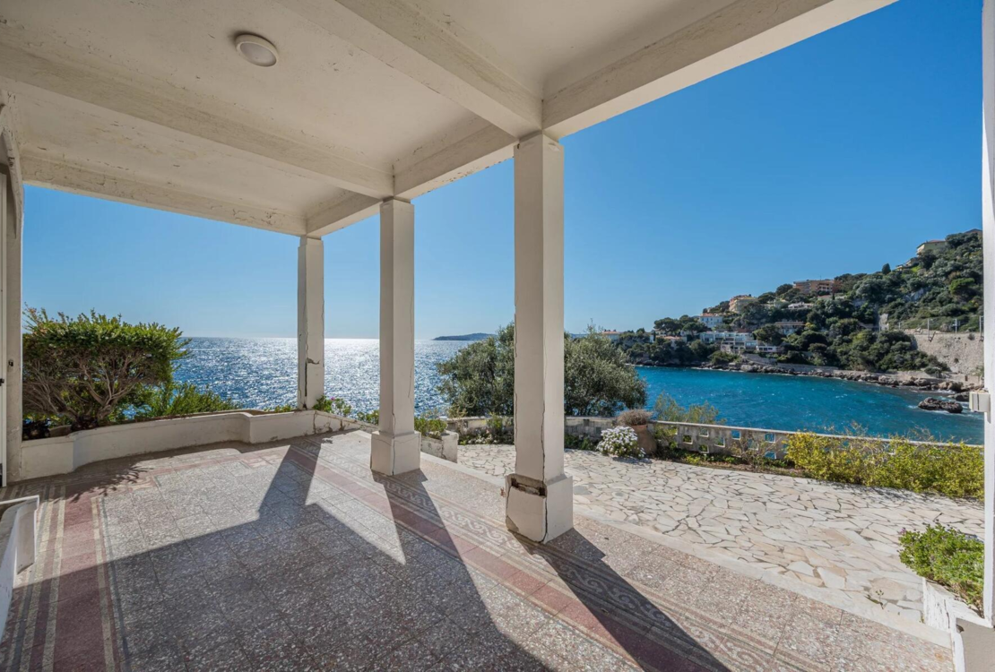 Wasserfont-Eigentum in Cap d'ail