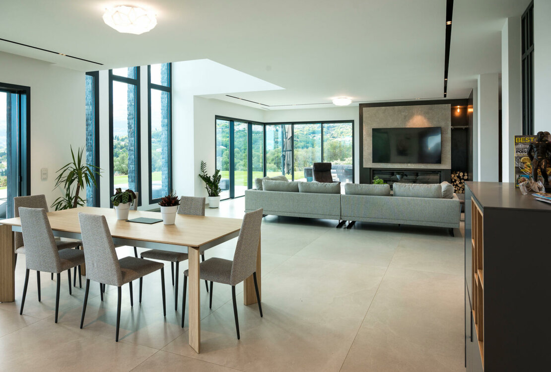 OPIO | MAGNIFIQUE VILLA | +5 PIECES