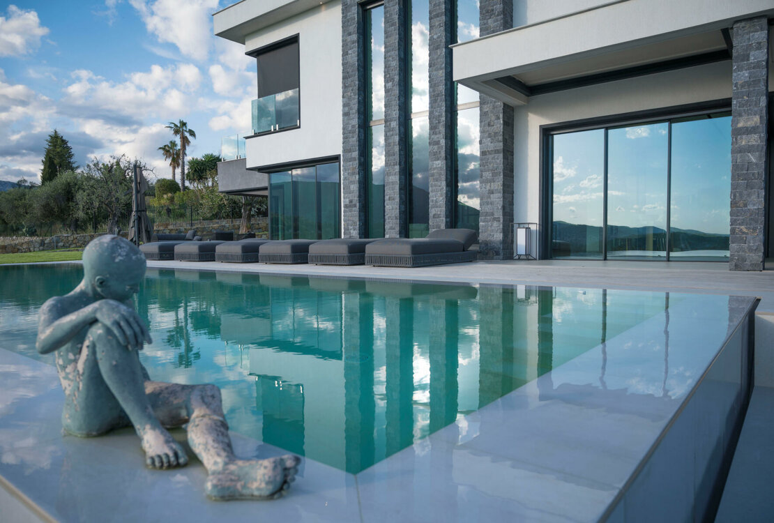 OPIO | MAGNIFIQUE VILLA | +5 PIECES