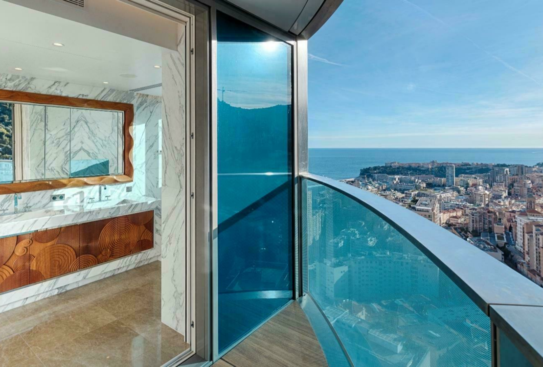 LA ROUSSE | TOUR ODEON | 5 ROOMS