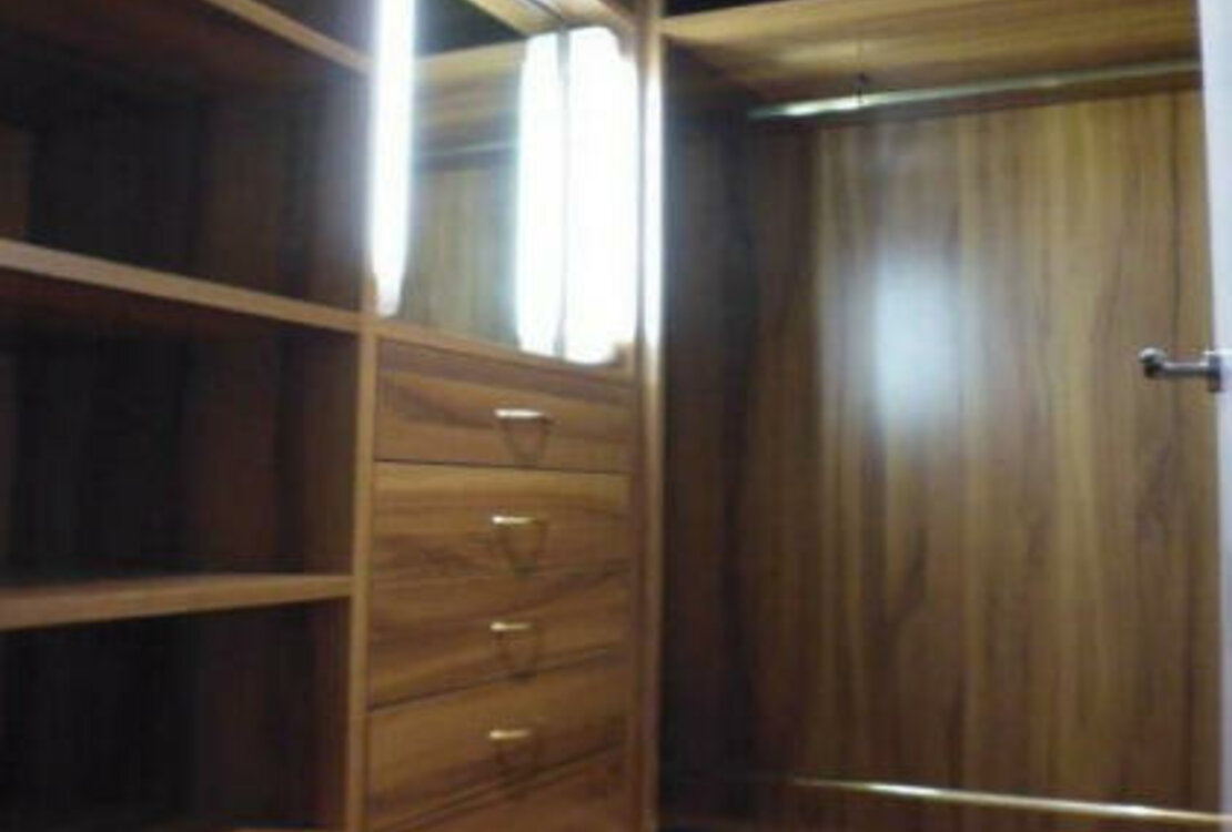 WUNDERSCHÖNE 3-4 ZIMMERWOHNUNG - PATIO PALACE