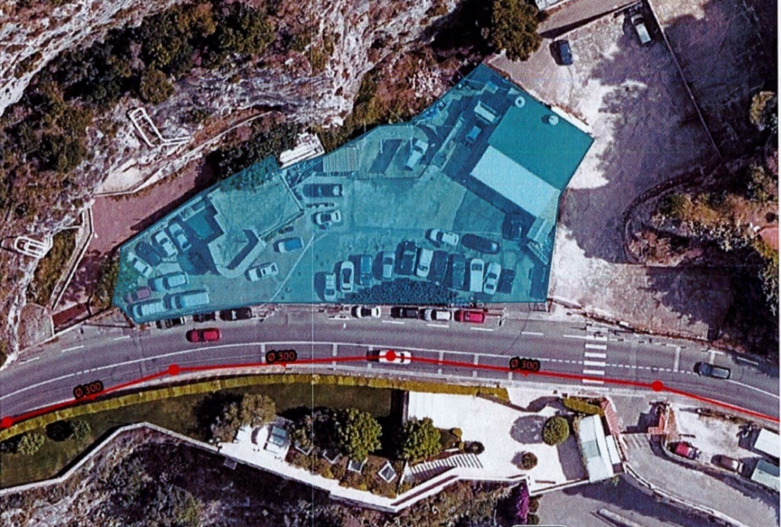 Proprietà commerciale in vendita con garage operativo | Cap d'Ail