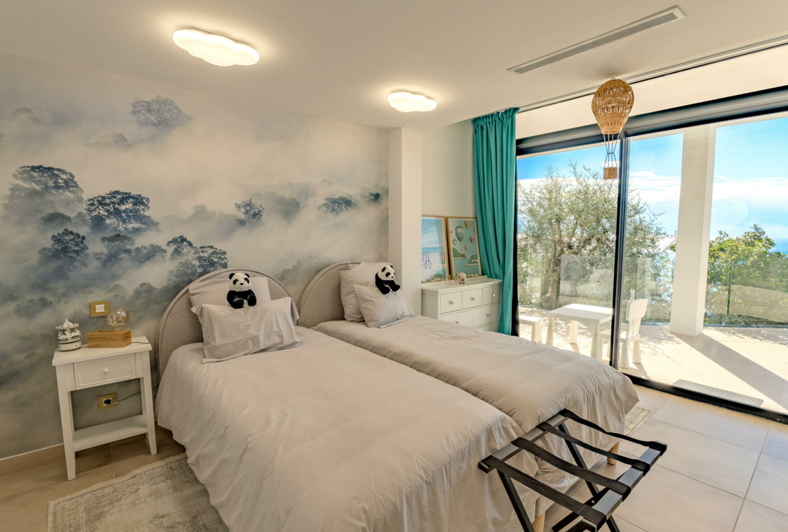 ROQUEBRUNE MÜTZE MARTIN | +5 ZIMMER | EXKLUSIVE NEUE VILLA