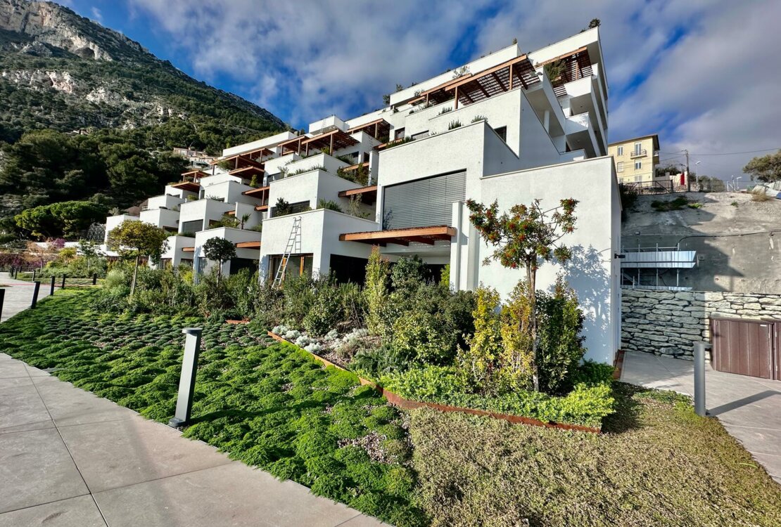 JARDIN EXOTIQUE | PLEIN SUD |  3/4  ЧАСТИ