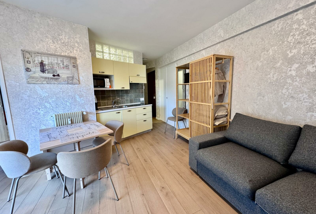 Elegant 2-room apartment in Menton