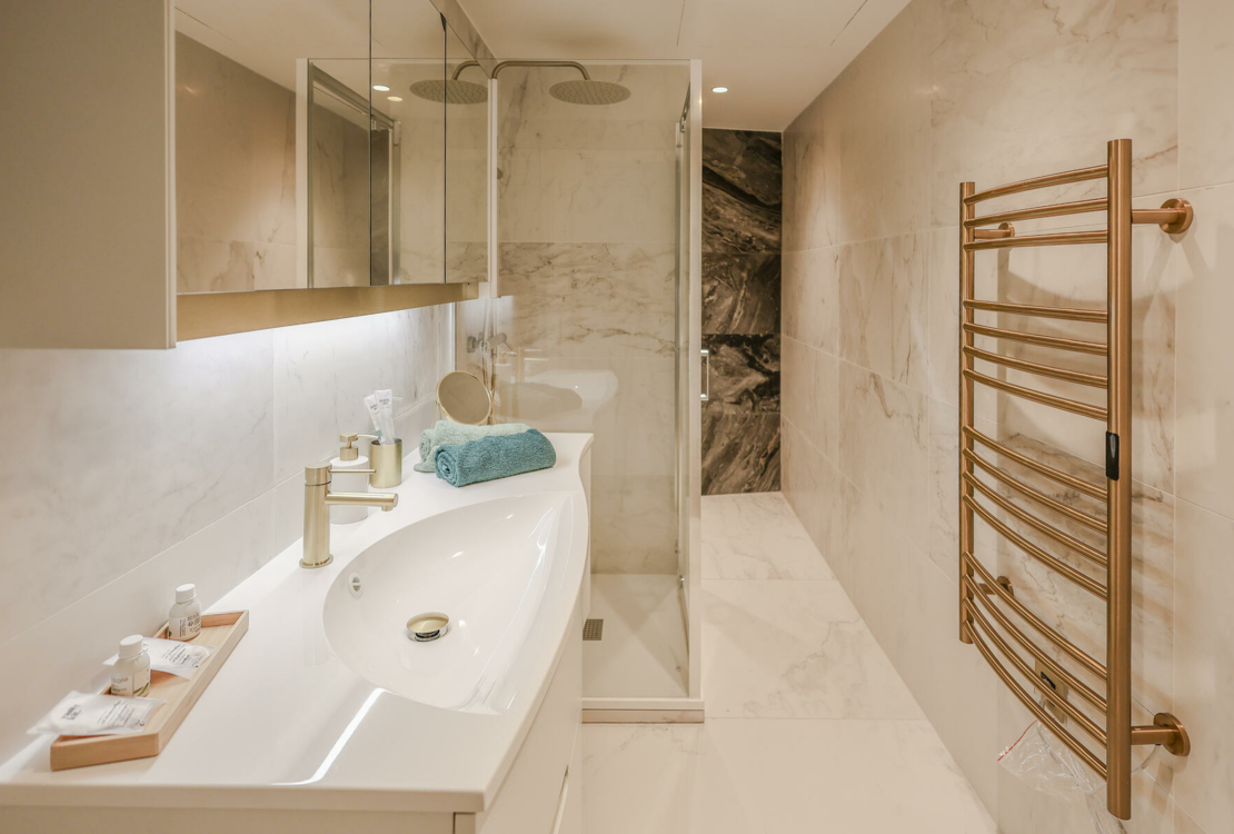 ROQUEBRUNE MÜTZE MARTIN | +5 ZIMMER | EXKLUSIVE NEUE VILLA