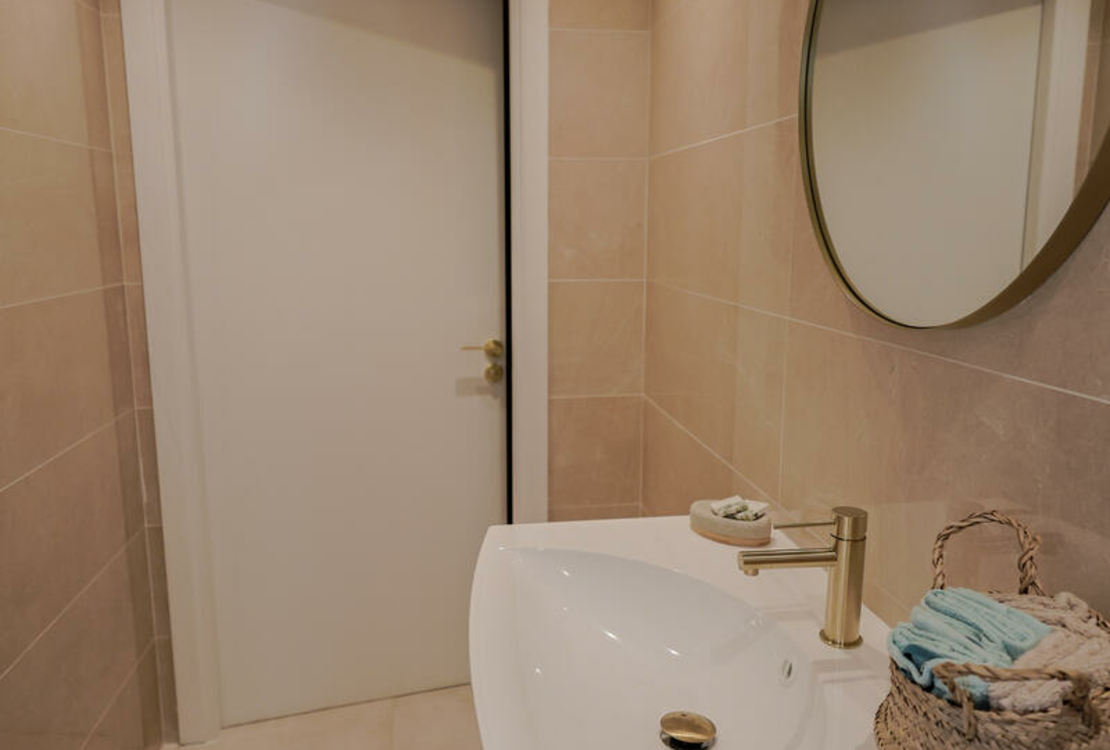 ROQUEBRUNE MÜTZE MARTIN | +5 ZIMMER | EXKLUSIVE NEUE VILLA