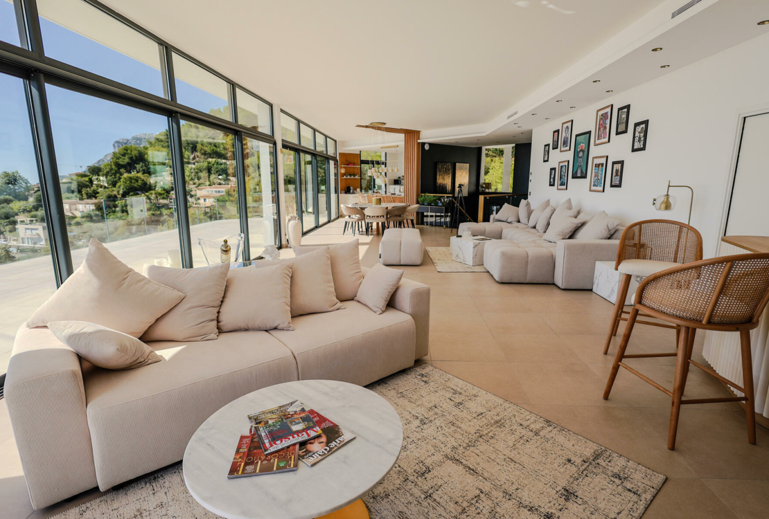 ROQUEBRUNE MÜTZE MARTIN | +5 ZIMMER | EXKLUSIVE NEUE VILLA