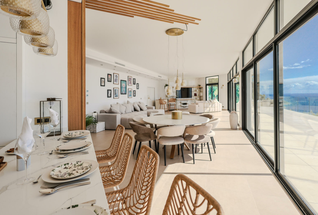 ROQUEBRUNE MÜTZE MARTIN | +5 ZIMMER | EXKLUSIVE NEUE VILLA