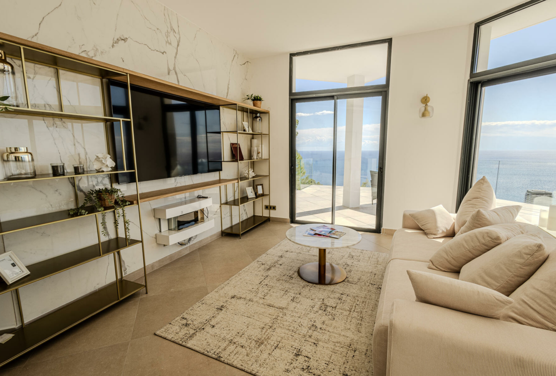 ROQUEBRUNE MÜTZE MARTIN | +5 ZIMMER | EXKLUSIVE NEUE VILLA