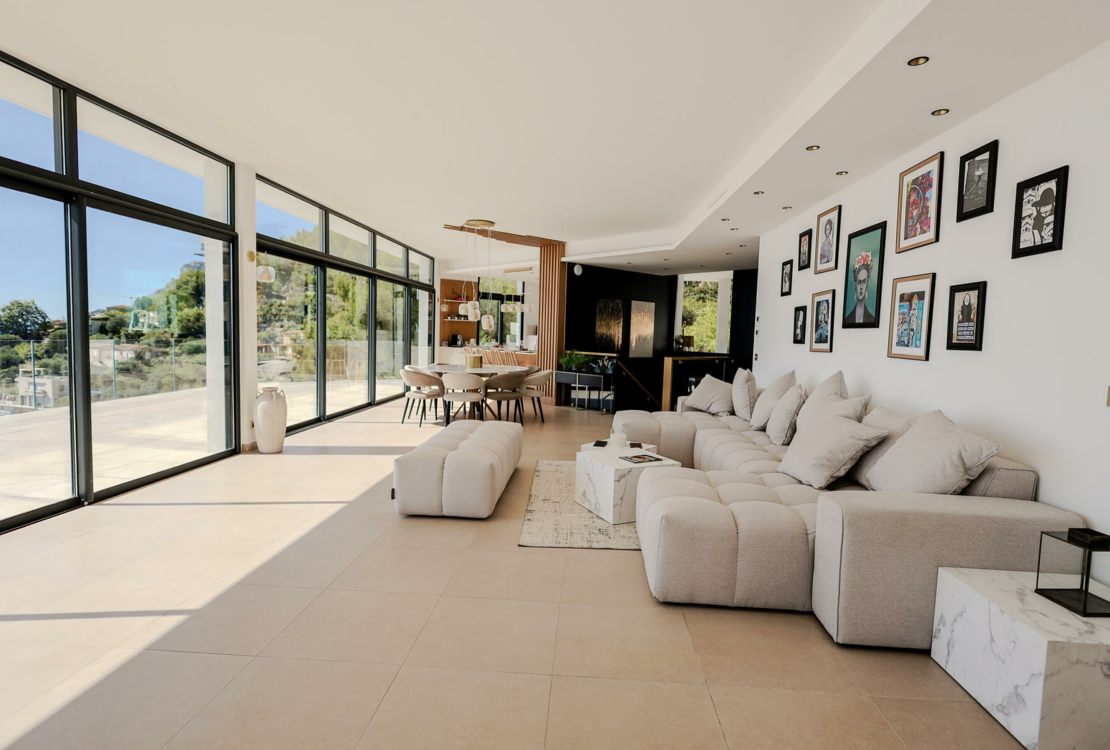 ROQUEBRUNE MÜTZE MARTIN | +5 ZIMMER | EXKLUSIVE NEUE VILLA