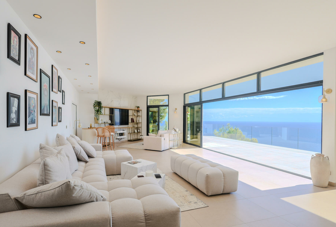 ROQUEBRUNE MÜTZE MARTIN | +5 ZIMMER | EXKLUSIVE NEUE VILLA