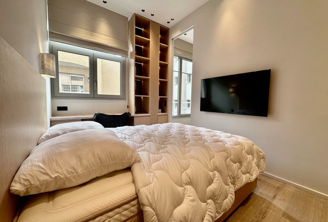 LAROUSSE | SANTA MONICA | 2 ZIMMER