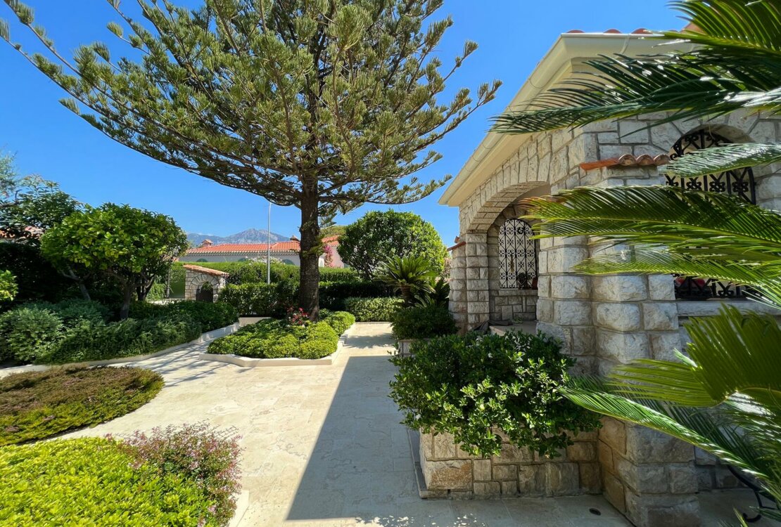 РОКБРЮН-КАП-МАРТИН I НОВАЯ ВИЛЛА I 4 НОМЕРА