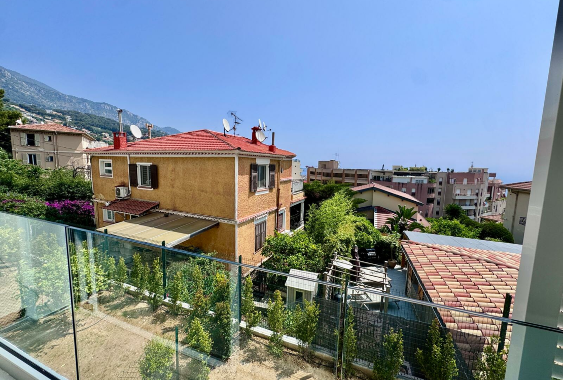 Charming, Luxuriously Furnished 1-Bedroom Apartment Near Monaco