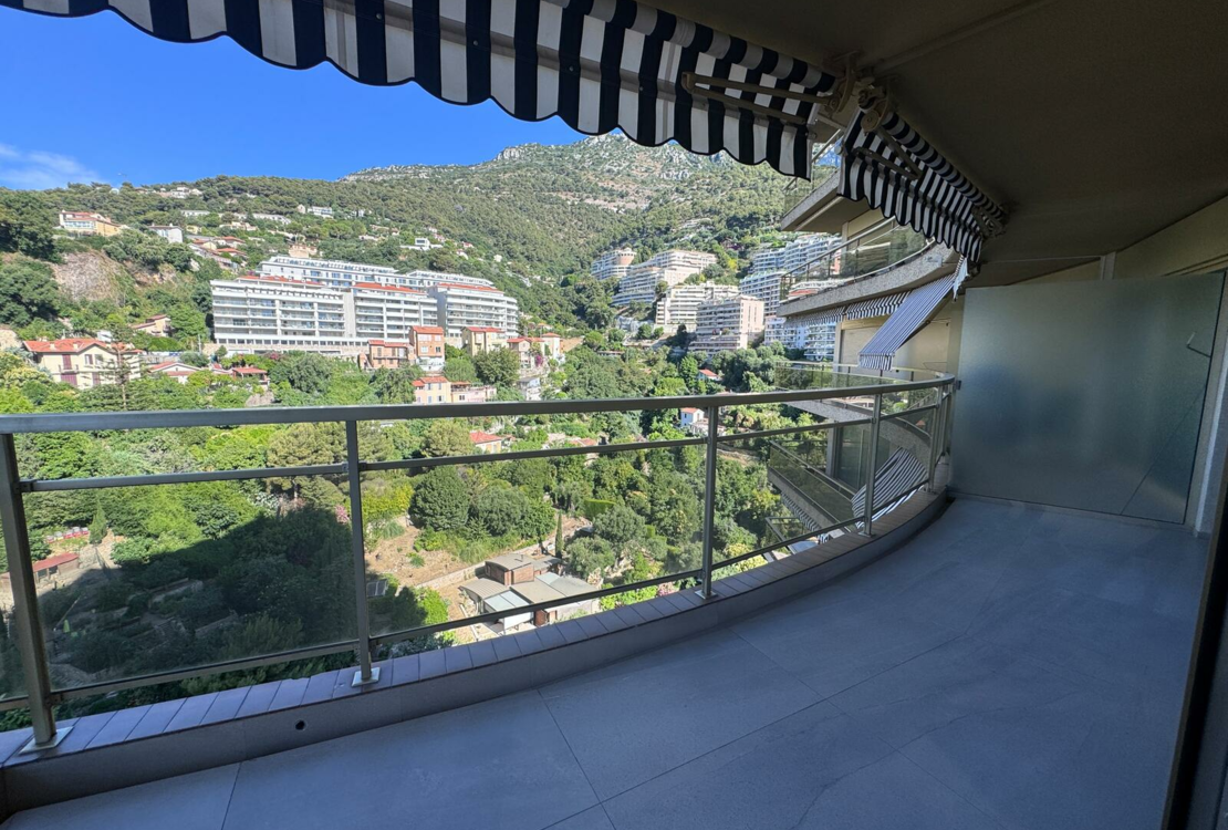 LAROUSSE | VERKÜNDIGUNG | 4 STÜCK