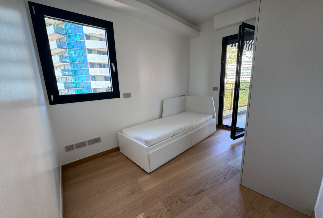 LAROUSSE | VERKÜNDIGUNG | 4 STÜCK