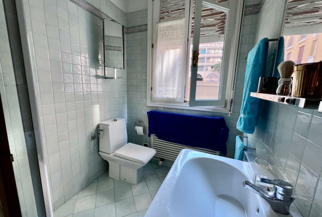 MONTE - CARLO| CASABELLA | 3 ROOMS