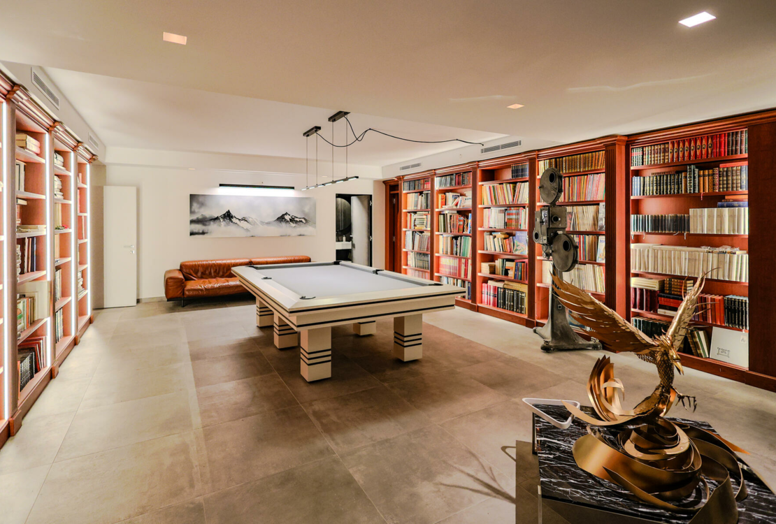 РОКБРЮН КАП МАРТЕН | ЭЛЕГАНТНАЯ ВИЛЛА