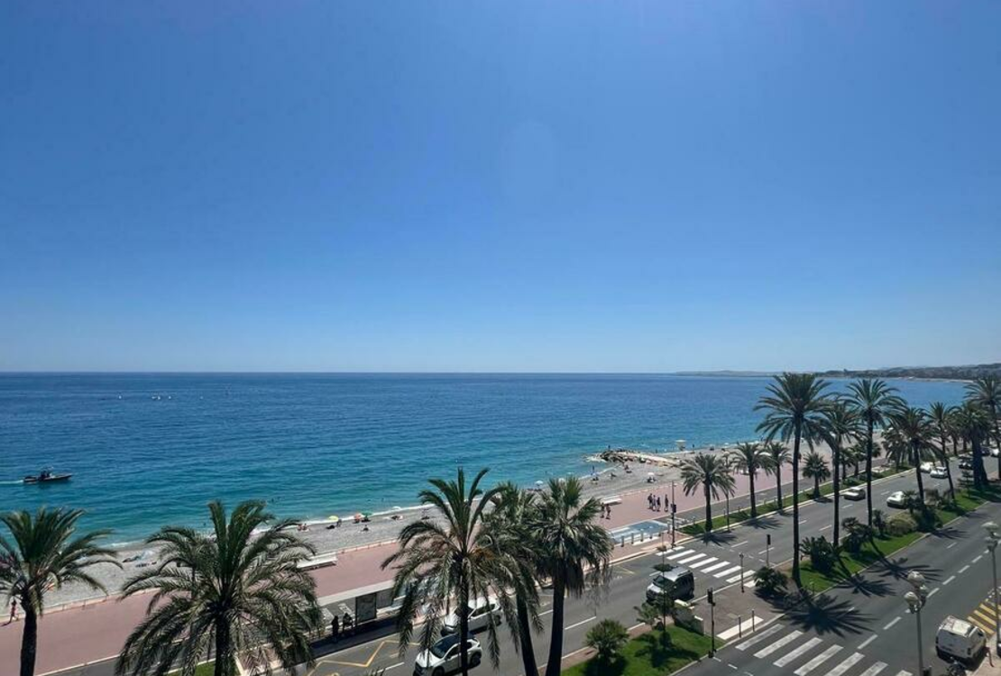 NICE | PROMENADE DES ANGLAIS | SEA VIEW