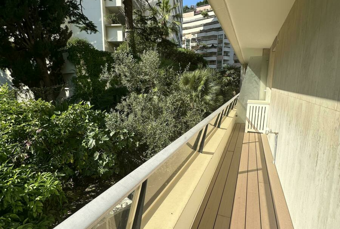 JARDIN EXOTIQUE | BEL HORIZON | 3 PIÈCES