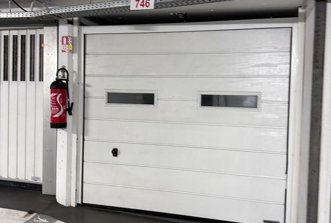 MONTE - CARLO| CASABELLA | 3 ROOMS