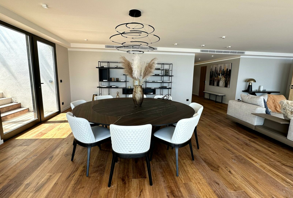 ROQUEBRUNE CAP MARTIN | PENTHOUSE | 5+ CHAMBRES