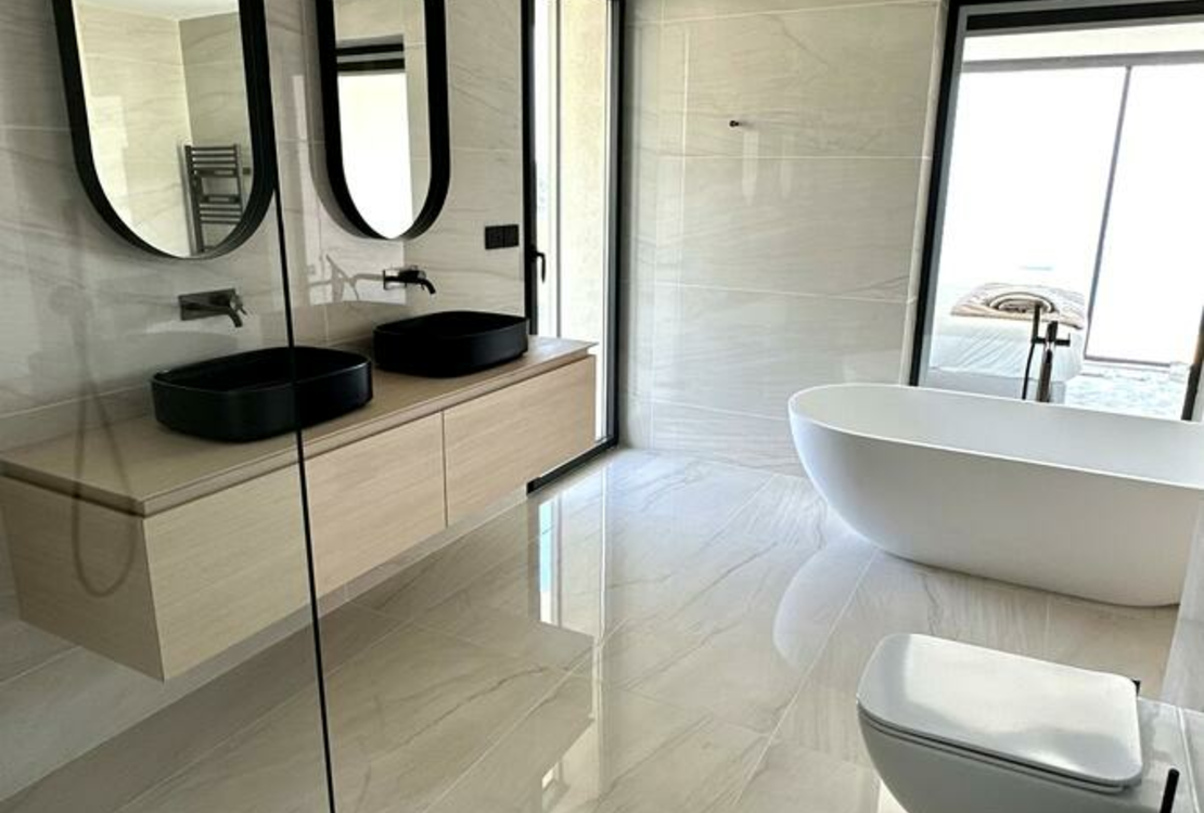 ROQUEBRUNE CAP MARTIN | PENTHOUSE | 5+ CHAMBRES