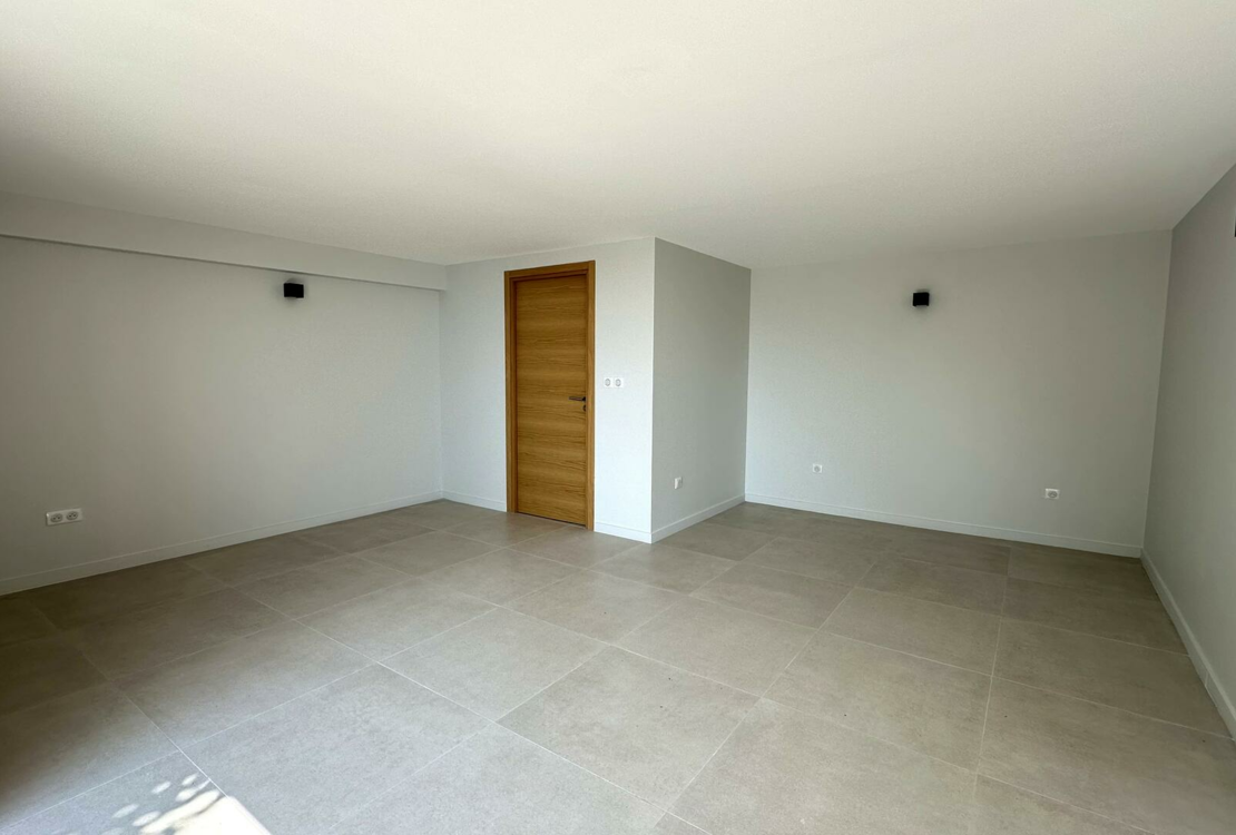 ROQUEBRUNE CAP MARTIN | PENTHOUSE | 5+ CHAMBRES