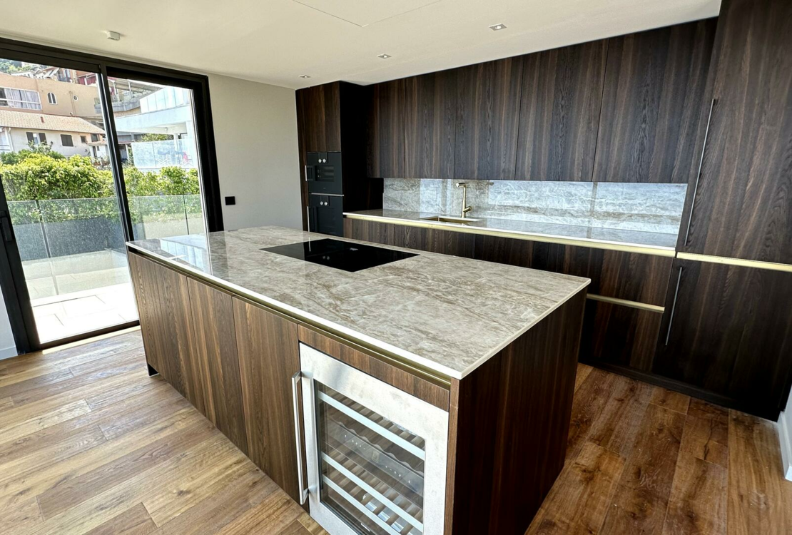 ROQUEBRUNE CAP MARTIN | PENTHOUSE | 5+ CHAMBRES