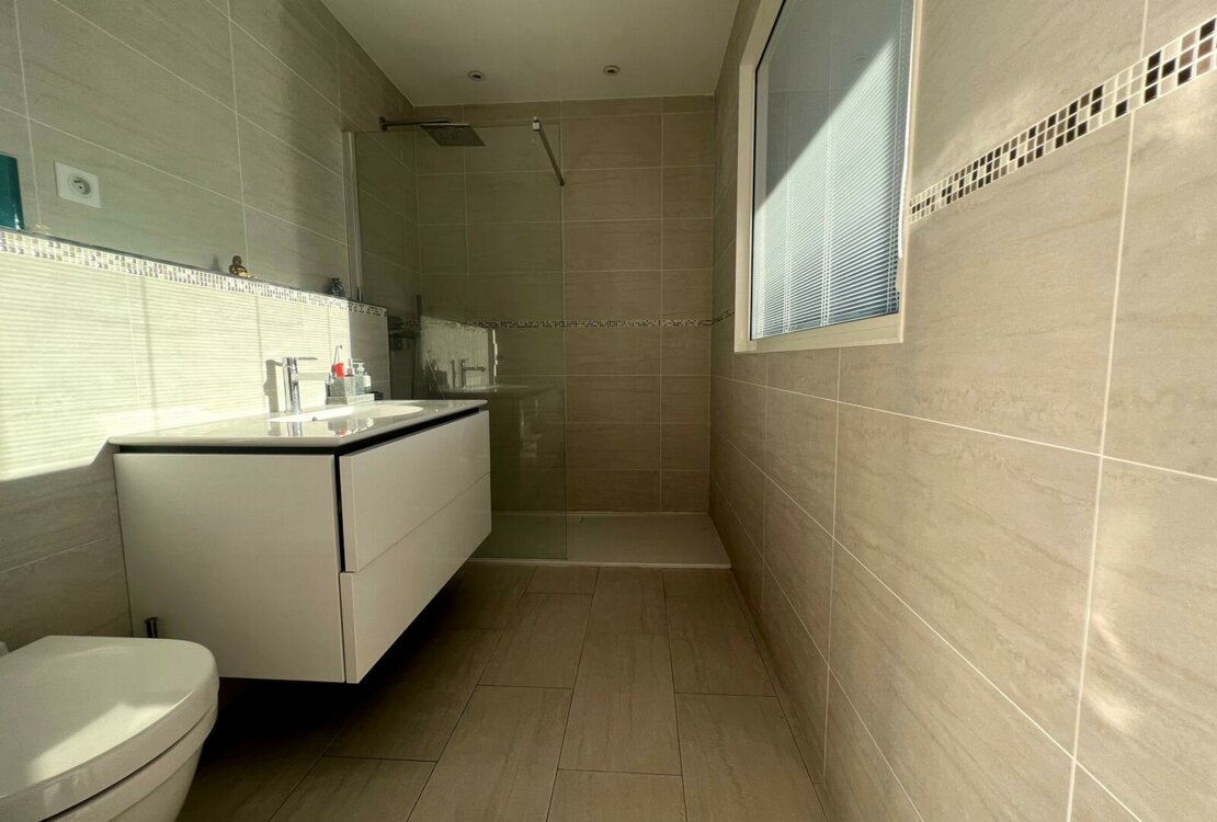 VILLEFRANCHE SUR MER | VILLA | +5 STÜCK