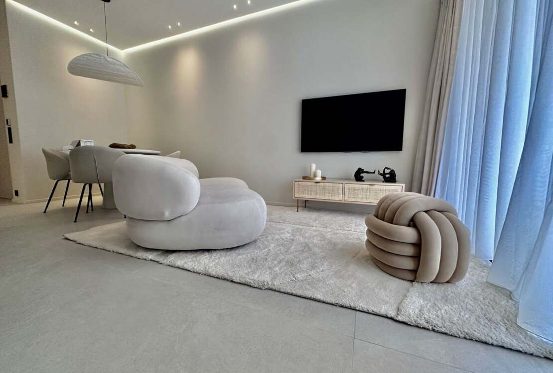 EXOTISCHER GARTEN | DIE PLATI | 2 ZIMMER