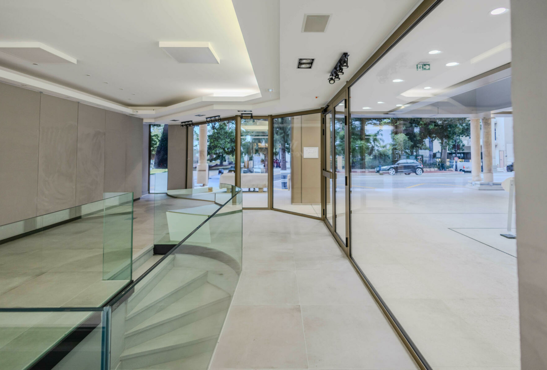 CARRE D'OR | COMMERCIAL PREMISES