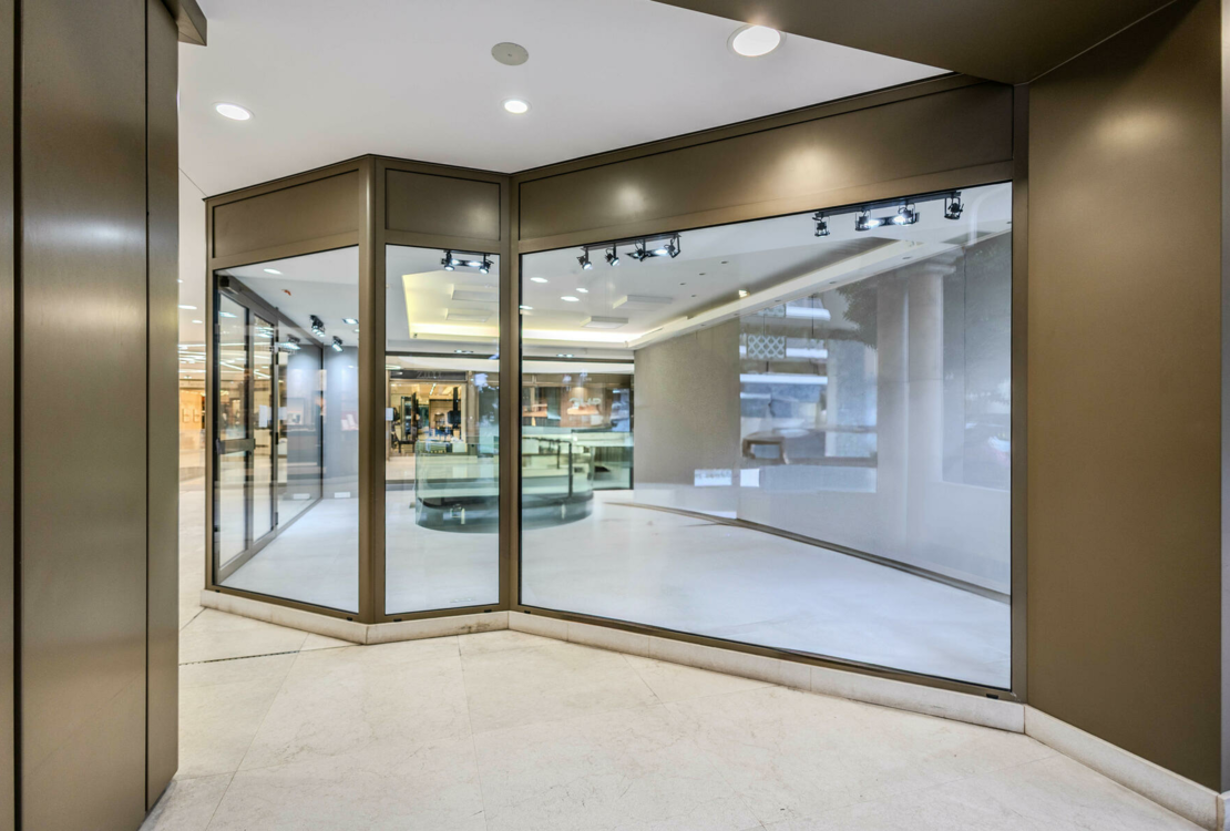 CARRE D'OR | COMMERCIAL PREMISES