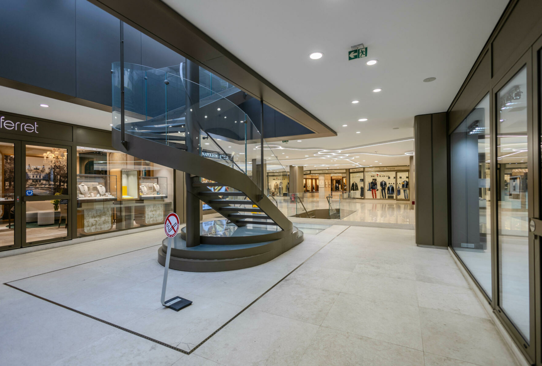 CARRE D'OR | COMMERCIAL PREMISES