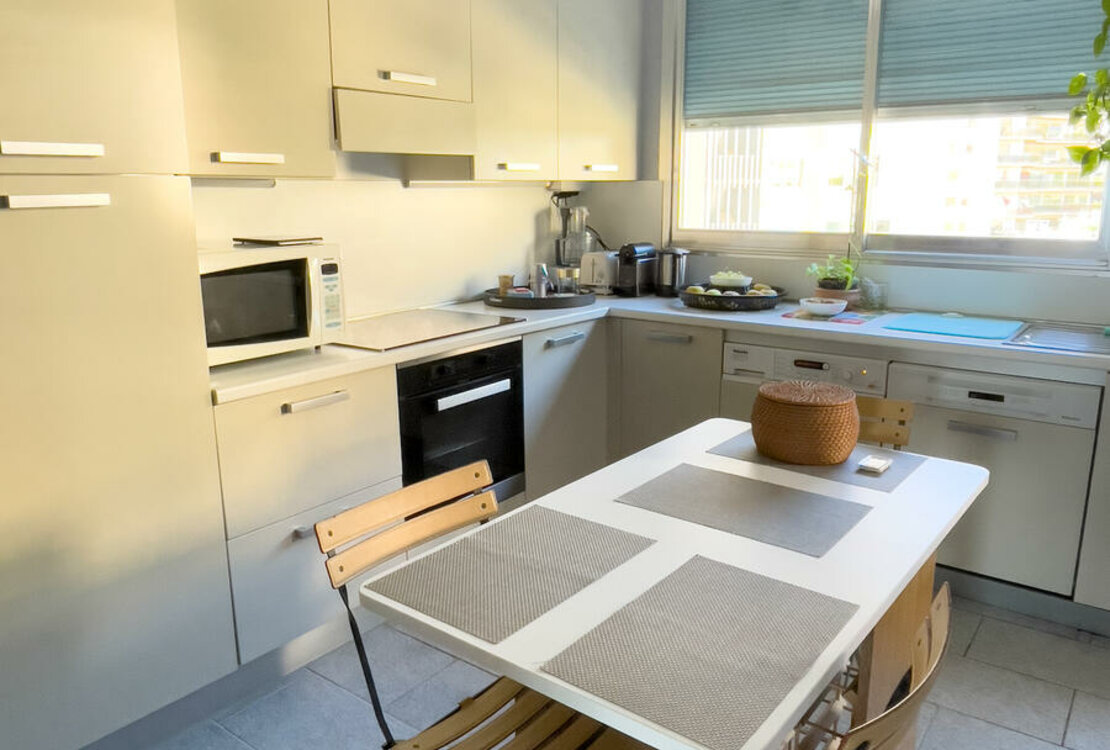 LAROUSSE | CHATEAU PERIGORD I | 3 PIECES