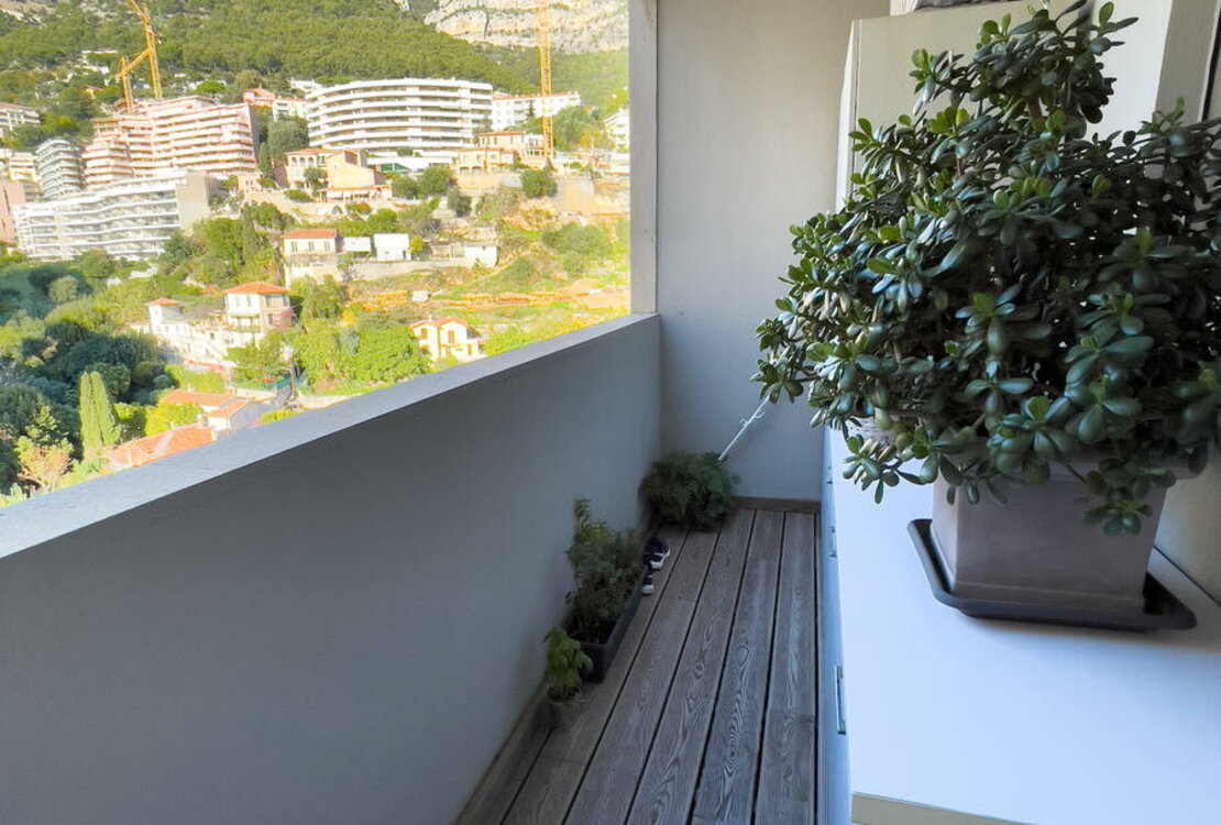 LAROUSSE | CHATEAU PERIGORD I | 3 PIECES