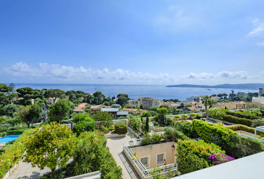 CAP DAIL | DUPLEX PENTHOUSE | 4 ROOMS