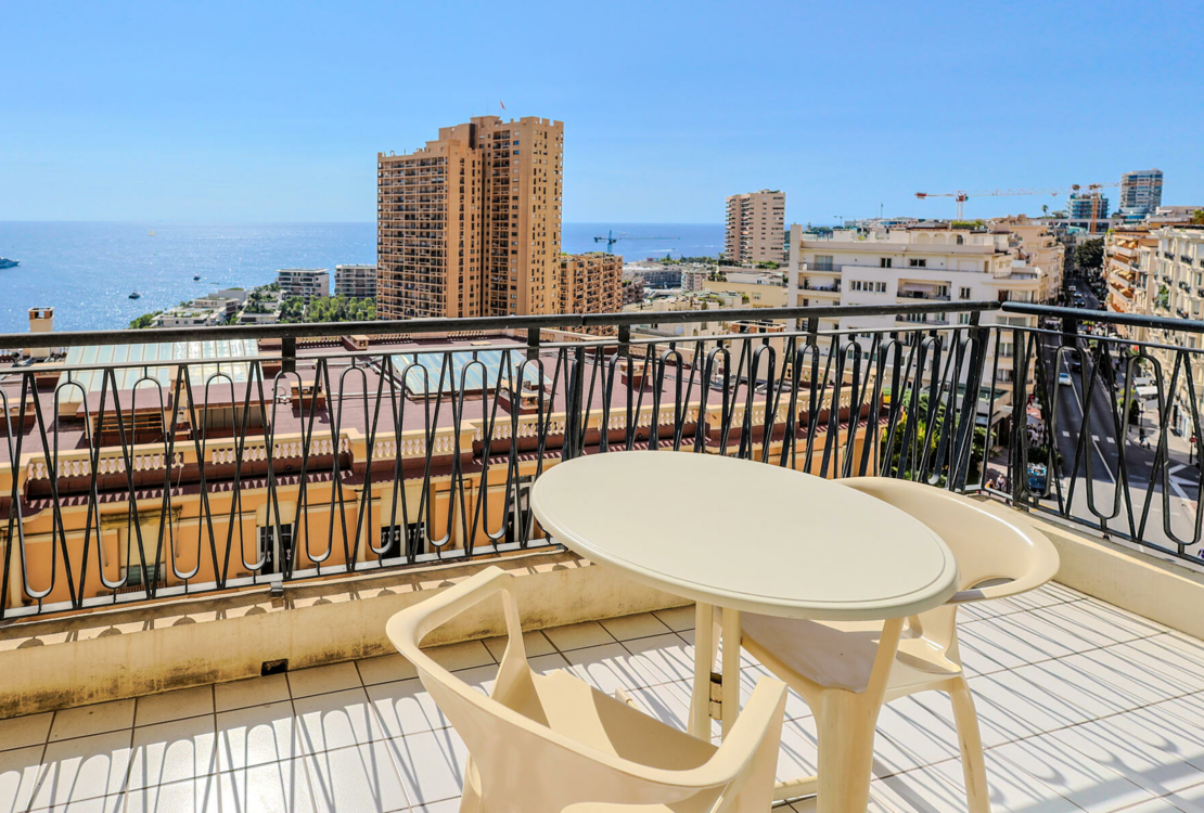 MONTE-CARLO | CONTINENTAL | 2 ZIMMER