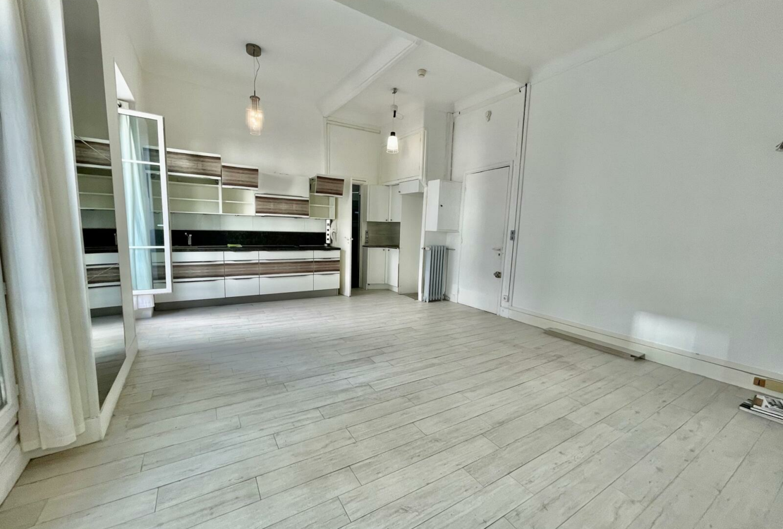 ЗОЛОТАЯ ПЛИТКА | ДВОРЕЦ ЛА ЛА СКАЛА | 2 КОМНАТЫ