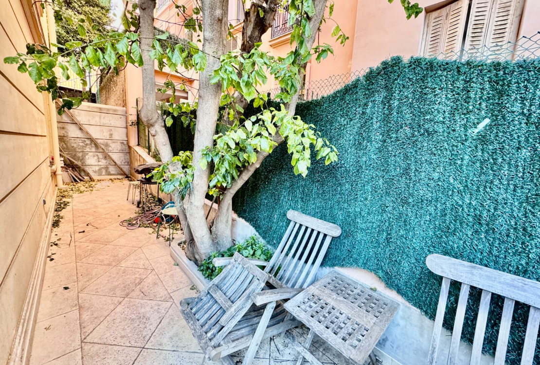 Monte-Carlo — Affascinante appartamento con 2 camere da letto e schiera