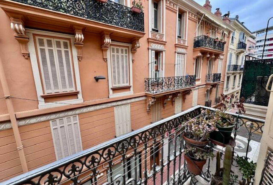 RUE DES ROSES | MONTE CARLO |  3 STANZE