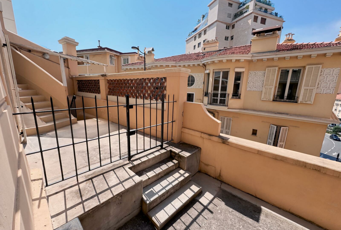 МОНТЕ-КАРЛО | ВИЛЛА ГОЛЛАНДИЯ | 2 КОМНАТЫ В ТИХОМ РАЙОНЕ