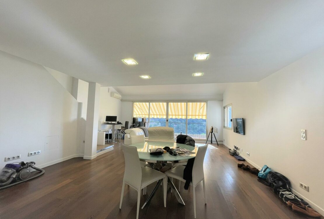 ROQUEBRUNE-CAP-MARTIN | DUPLEX | TOP FLOOR