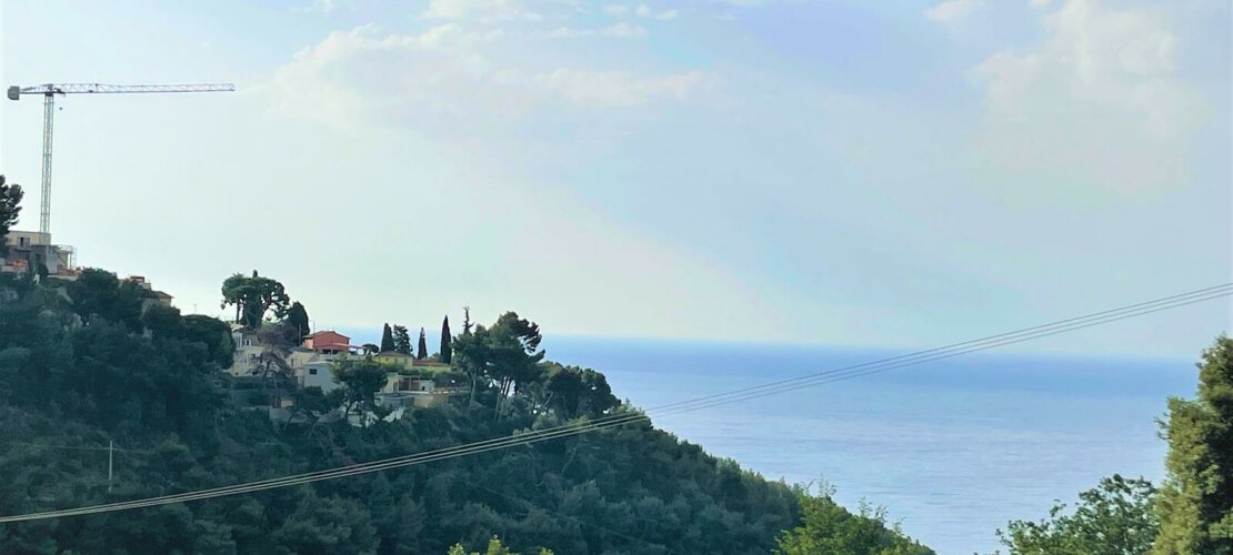 ROQUEBRUNE-CAP-MARTIN | DUPLEX | TOP FLOOR