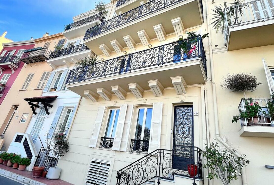 MONACO VILLE | PROPRIETÀ ECCEZIONALE |+ 5 LOCALI