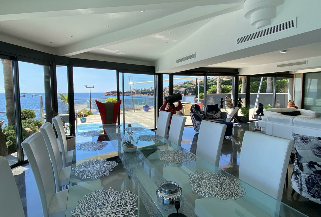 Eccezionale proprietà sul lungomare – Vista panoramica sul mare | Anthéor, Corniche d'Or