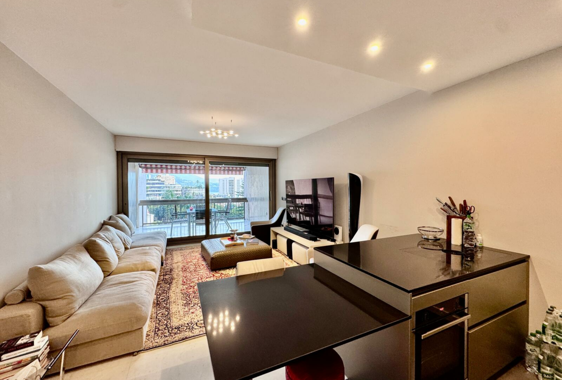 CARRE D'OR |PARK PALACE |  3 ROOMS