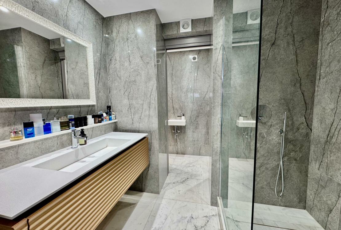 CARRE D'OR |PARK PALACE |  3 ROOMS