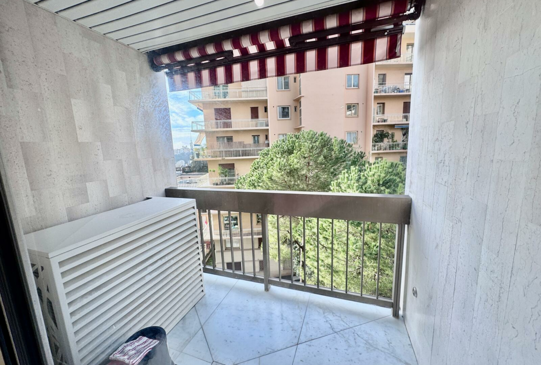 CARRE D'OR |PARK PALACE |  3 ROOMS